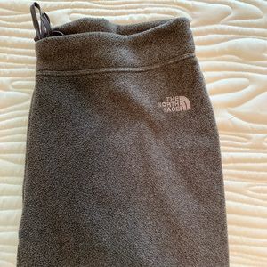 Women’s North Face sweatpants!